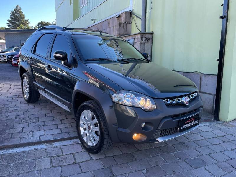 FIAT - PALIO - 2015/2015 - Cinza - R$ 49.900,00