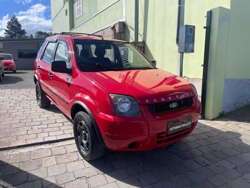 FORD - ECOSPORT - 2003/2004 - Vermelha - R$ 28.900,00
