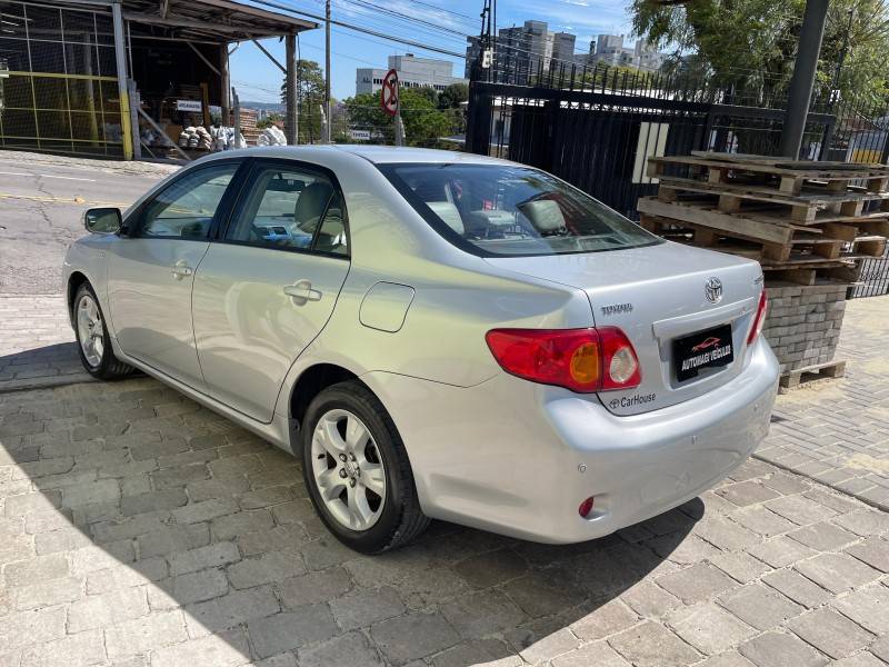 TOYOTA - COROLLA - 2009/2009 - Prata - R$ 55.900,00