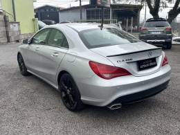 MERCEDES-BENZ - CLA 200 - 2014/2014 - Prata - R$ 119.900,00