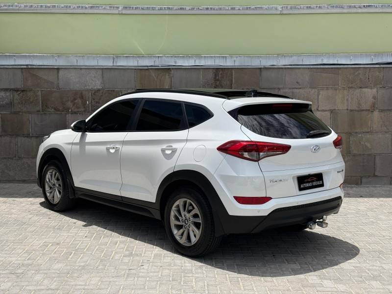 HYUNDAI - TUCSON - 2017/2018 - Branca - R$ 101.900,00