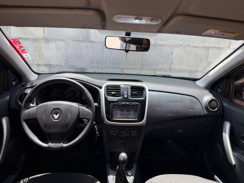 RENAULT - SANDERO - 2017/2018 - Cinza - R$ 41.900,00