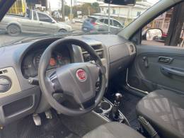 FIAT - PALIO - 2015/2015 - Branca - R$ 25.900,00