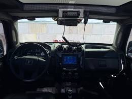 TROLLER - T4 - 2015/2015 - Preta - R$ 249.900,00