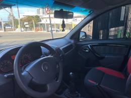 RENAULT - SANDERO - 2012/2013 - Preta - R$ 41.900,00