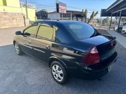 CHEVROLET - CORSA - 2010/2011 - Preta - R$ 29.900,00