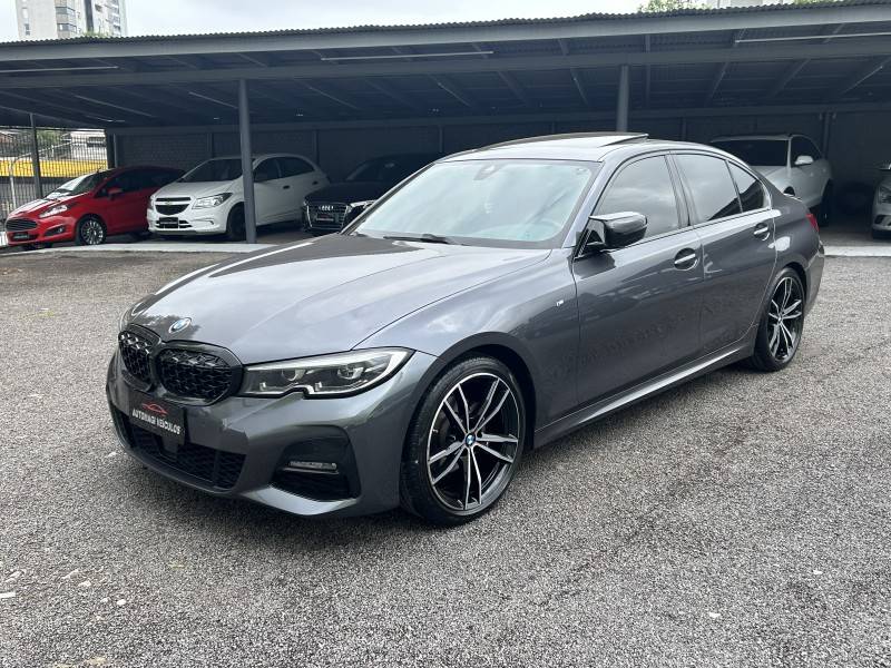 BMW - 320I - 2020/2021 - Cinza - R$ 242.900,00