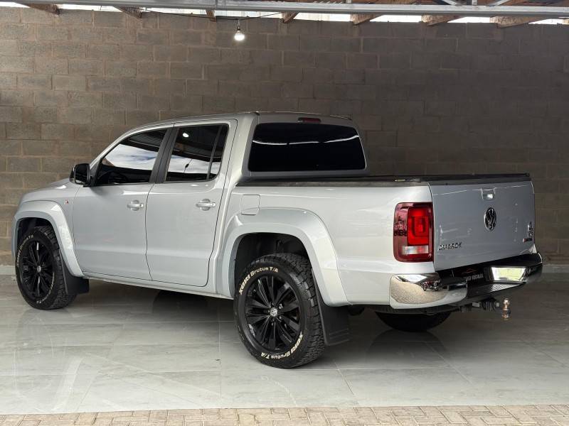 VOLKSWAGEN - AMAROK - 2019/2019 - Prata - R$ 169.900,00