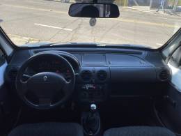 RENAULT - KANGOO - 2014/2015 - Branca - R$ 43.900,00