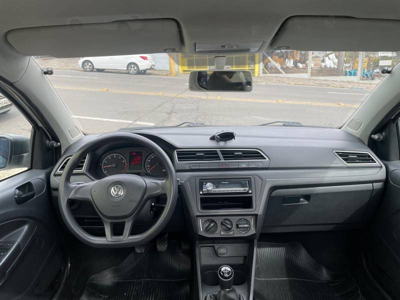 VOLKSWAGEN - SAVEIRO - 2021/2022 - Branca - R$ 69.900,00
