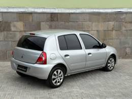 RENAULT - CLIO - 2013/2014 - Prata - R$ 31.900,00