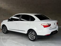 FIAT - GRAND SIENA - 2014/2015 - Branca - R$ 39.900,00