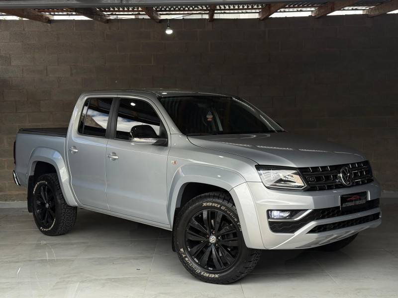 VOLKSWAGEN - AMAROK - 2019/2019 - Prata - R$ 169.900,00