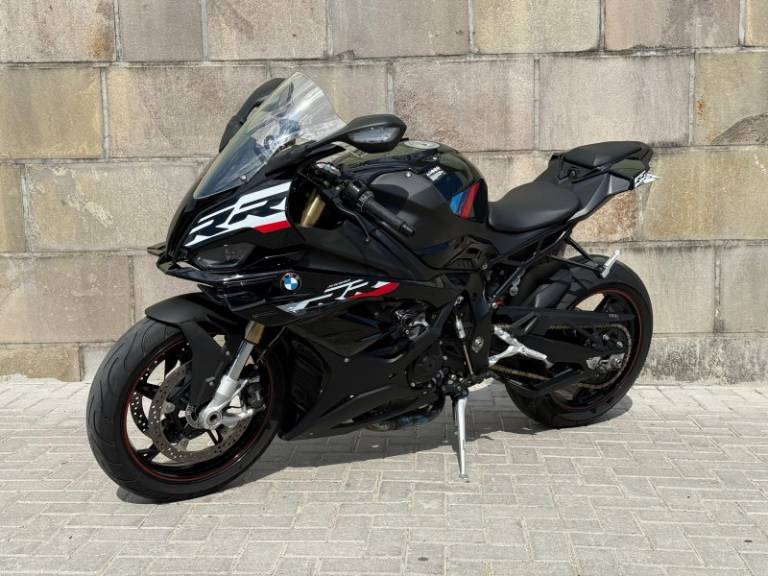 BMW - S 1000 - 2023/2024 - Preta - R$ 115.900,00