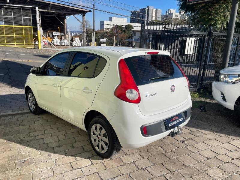 FIAT - PALIO - 2012/2012 - Branca - R$ 35.900,00