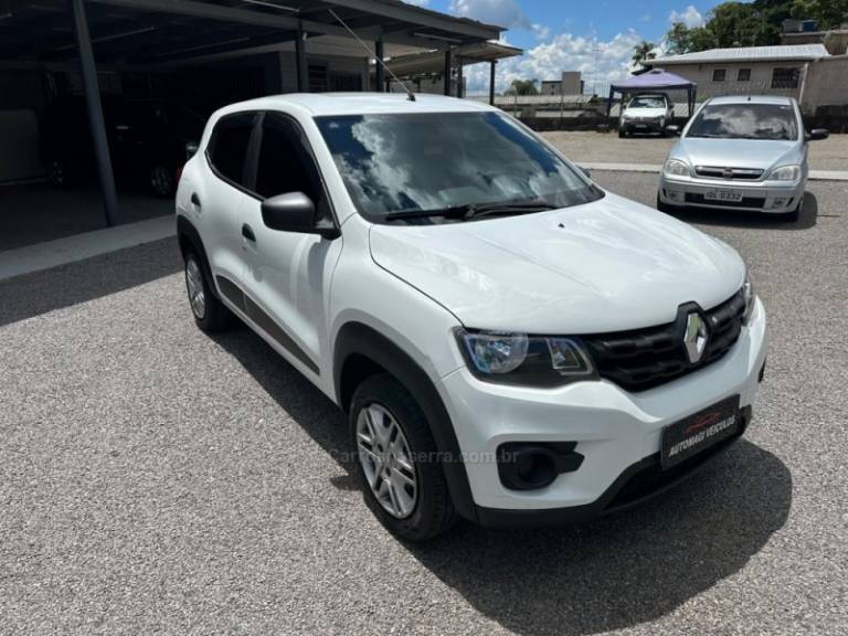 RENAULT - KWID - 2020/2020 - Branca - R$ 42.900,00