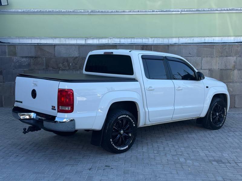 VOLKSWAGEN - AMAROK - 2013/2013 - Branca - R$ 89.900,00