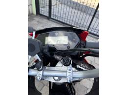 YAMAHA - XTZ 250 - 2023/2023 - Vermelha - R$ 26.900,00