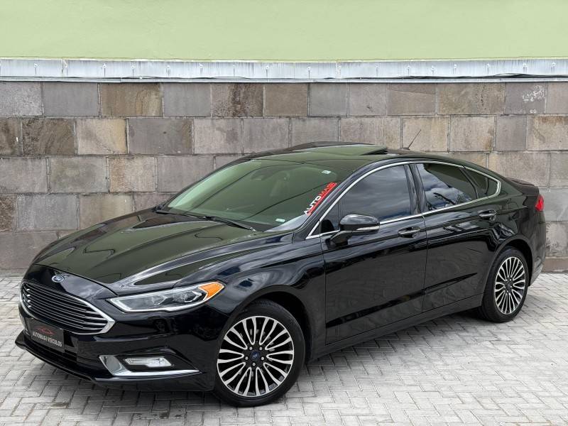 FORD - FUSION - 2016/2017 - Preta - R$ 97.900,00