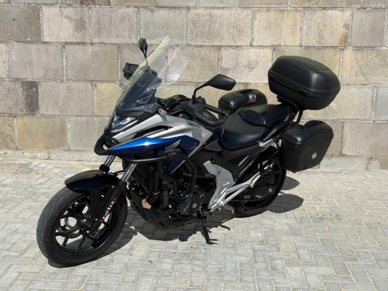 HONDA - NC 750X - 2023/2023 - Azul - R$ 55.900,00