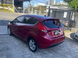FORD - FIESTA - 2012/2012 - Vermelha - R$ 38.900,00