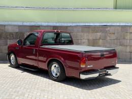 FORD - F-250 - 2001/2001 - Vermelha - R$ 205.900,00