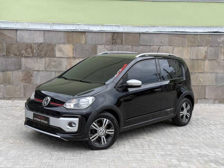 VOLKSWAGEN - UP - 2018/2018 - Preta - R$ 63.900,00