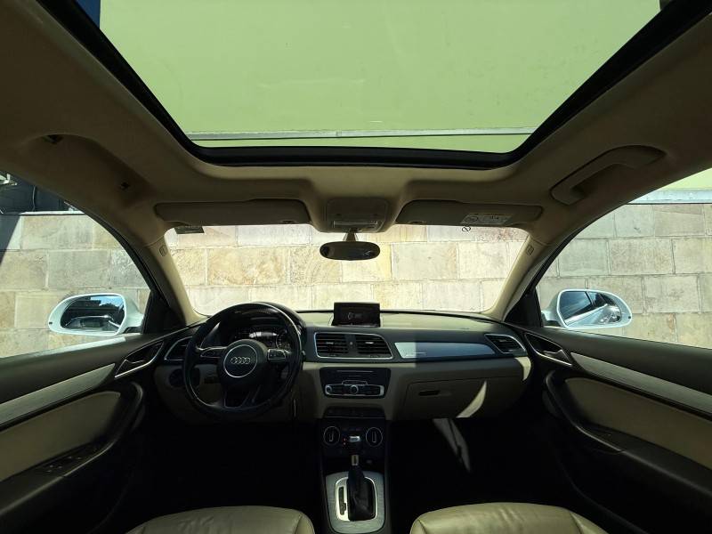 AUDI - Q3 - 2015/2016 - Branca - R$ 94.900,00