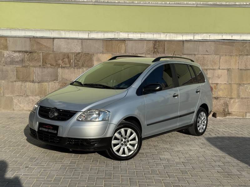 VOLKSWAGEN - SPACEFOX - 2008/2009 - Prata - R$ 32.900,00