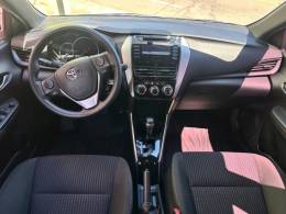 TOYOTA - YARIS - 2019/2019 - Prata - R$ 79.900,00