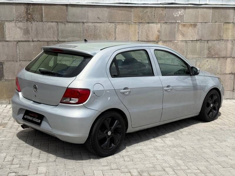 VOLKSWAGEN - GOL - 2012/2012 - Prata - R$ 34.900,00