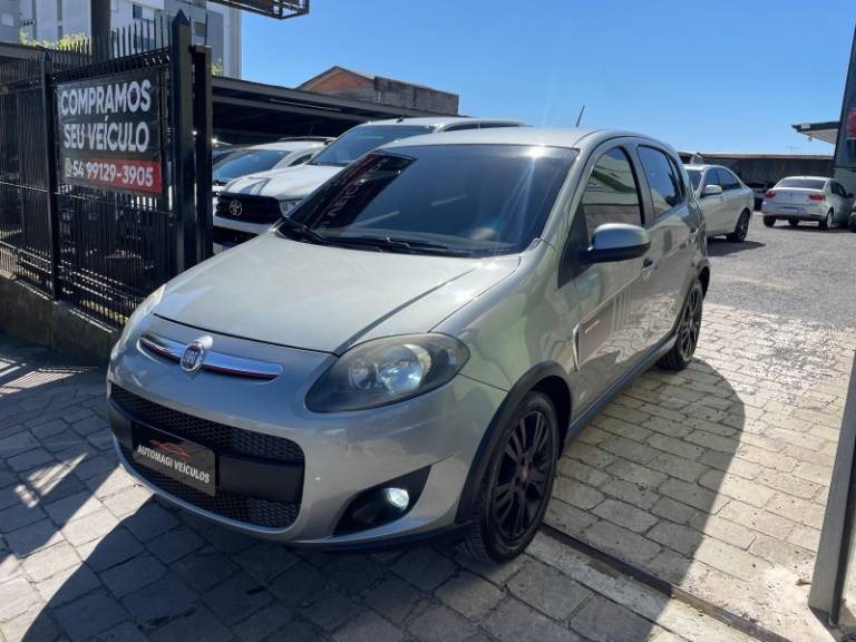 FIAT - PALIO - 2012/2013 - Cinza - R$ 41.900,00