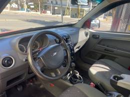 FORD - ECOSPORT - 2003/2004 - Vermelha - R$ 28.900,00