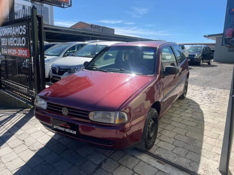 VOLKSWAGEN - GOL - 1998/1998 - Vermelha - R$ 13.900,00