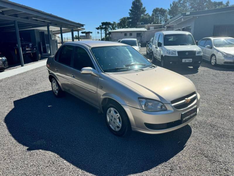 CHEVROLET - CORSA - 2012/2013 - Bege - R$ 26.900,00