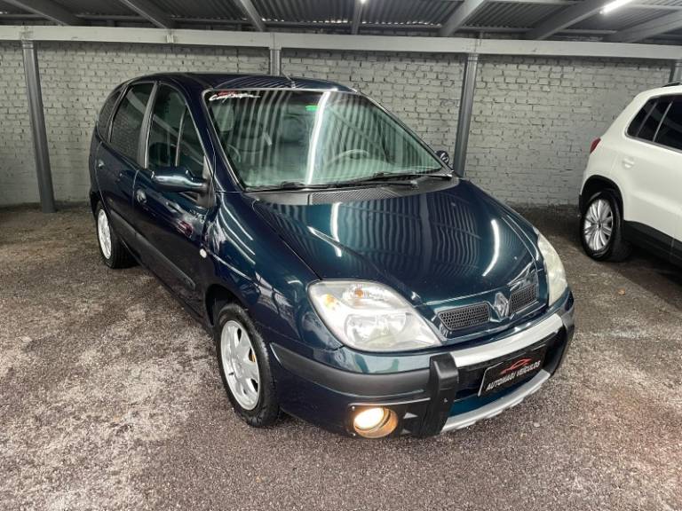 RENAULT - SCÉNIC - 2006/2007 - Verde - R$ 19.900,00