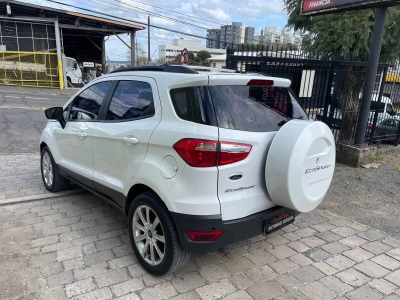 FORD - ECOSPORT - 2012/2013 - Branca - R$ 52.900,00