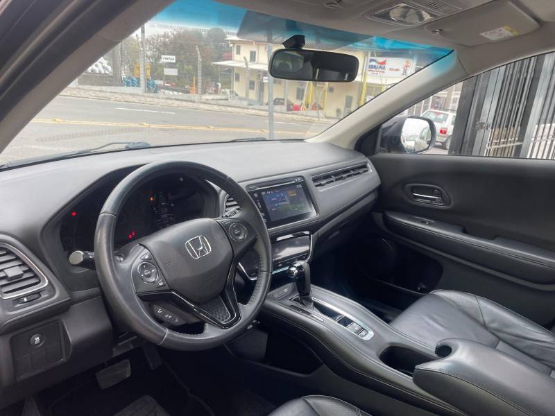 HONDA - HR-V - 2015/2016 - Preta - R$ 86.900,00