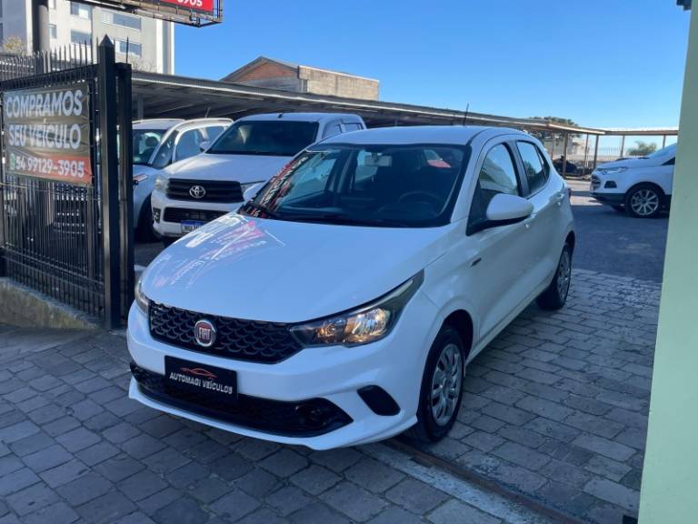 FIAT - ARGO - 2019/2020 - Branca - R$ 56.900,00