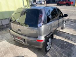 CHEVROLET - CORSA - 2011/2011 - Cinza - R$ 33.900,00