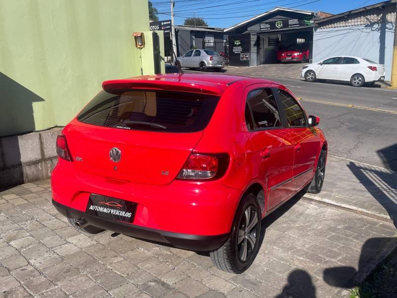 VOLKSWAGEN - GOL - 2010/2010 - Vermelha - R$ 37.900,00