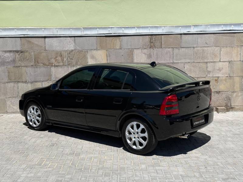 CHEVROLET - ASTRA - 2009/2009 - Preta - R$ 33.900,00