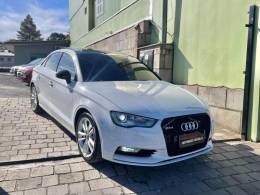 AUDI - A3 - 2015/2015 - Branca - R$ 97.900,00