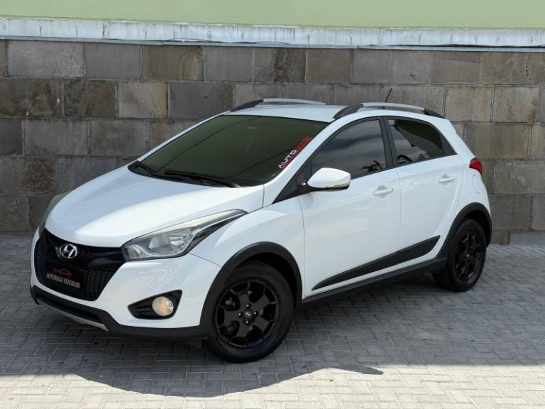 HYUNDAI - HB20X - 2015/2015 - Branca - R$ 61.900,00