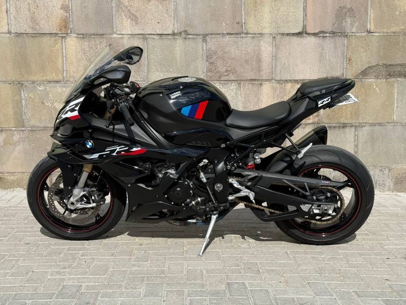 BMW - S 1000 - 2023/2024 - Preta - R$ 115.900,00