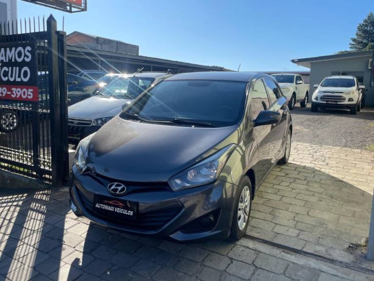HYUNDAI - HB20 - 2015/2015 - Cinza - R$ 45.900,00