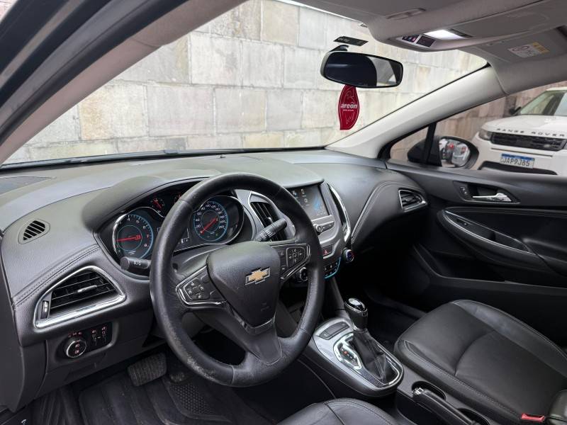 CHEVROLET - CRUZE - 2017/2017 - Cinza - R$ 79.900,00