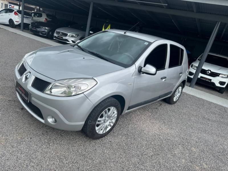 RENAULT - SANDERO - 2011/2011 - Prata - R$ 32.900,00