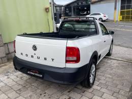 VOLKSWAGEN - SAVEIRO - 2021/2022 - Branca - R$ 69.900,00