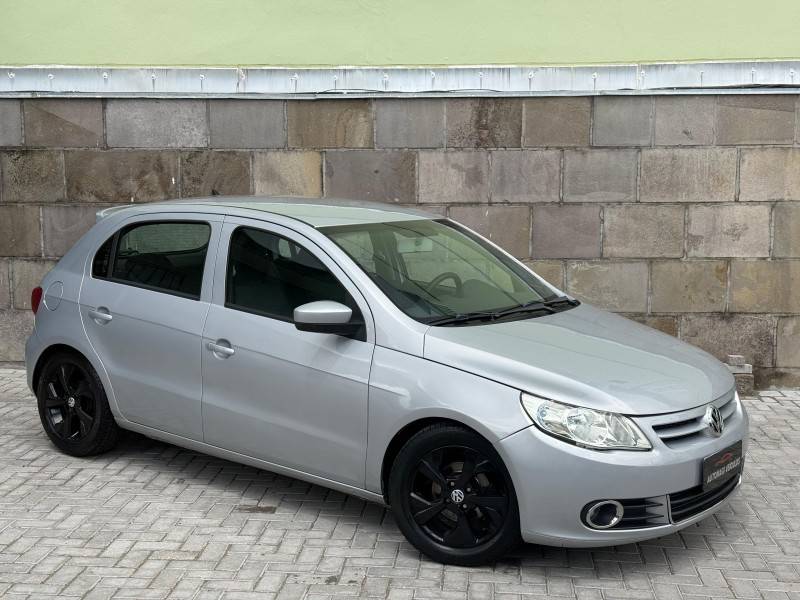 VOLKSWAGEN - GOL - 2012/2012 - Prata - R$ 34.900,00